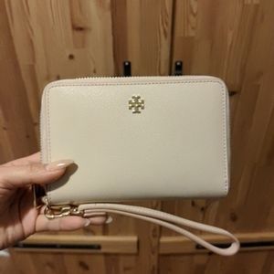 Tory Burch wristlet & wallet